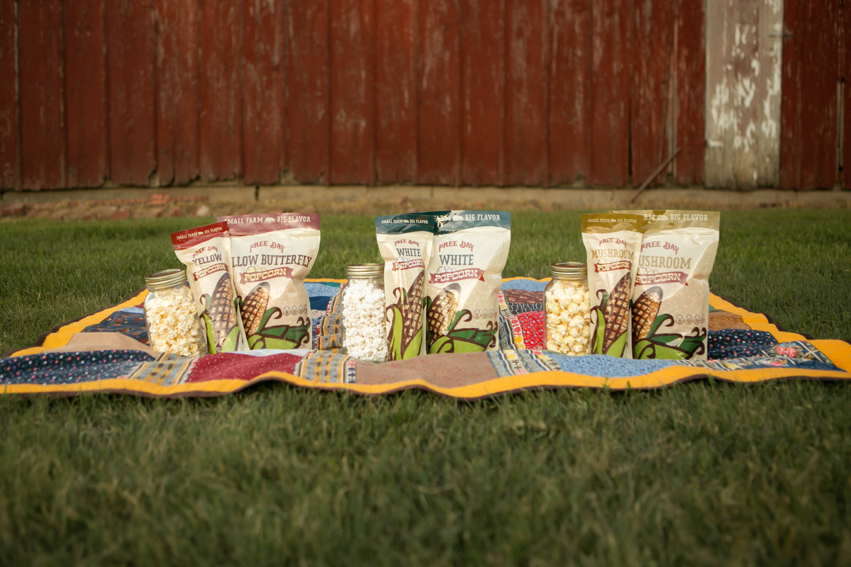 Omega Mushroom™ Popcorn, 3 lb (48 oz) pouch: Farm Fresh, Non-GMO Popco –  Free Day Popcorn Company