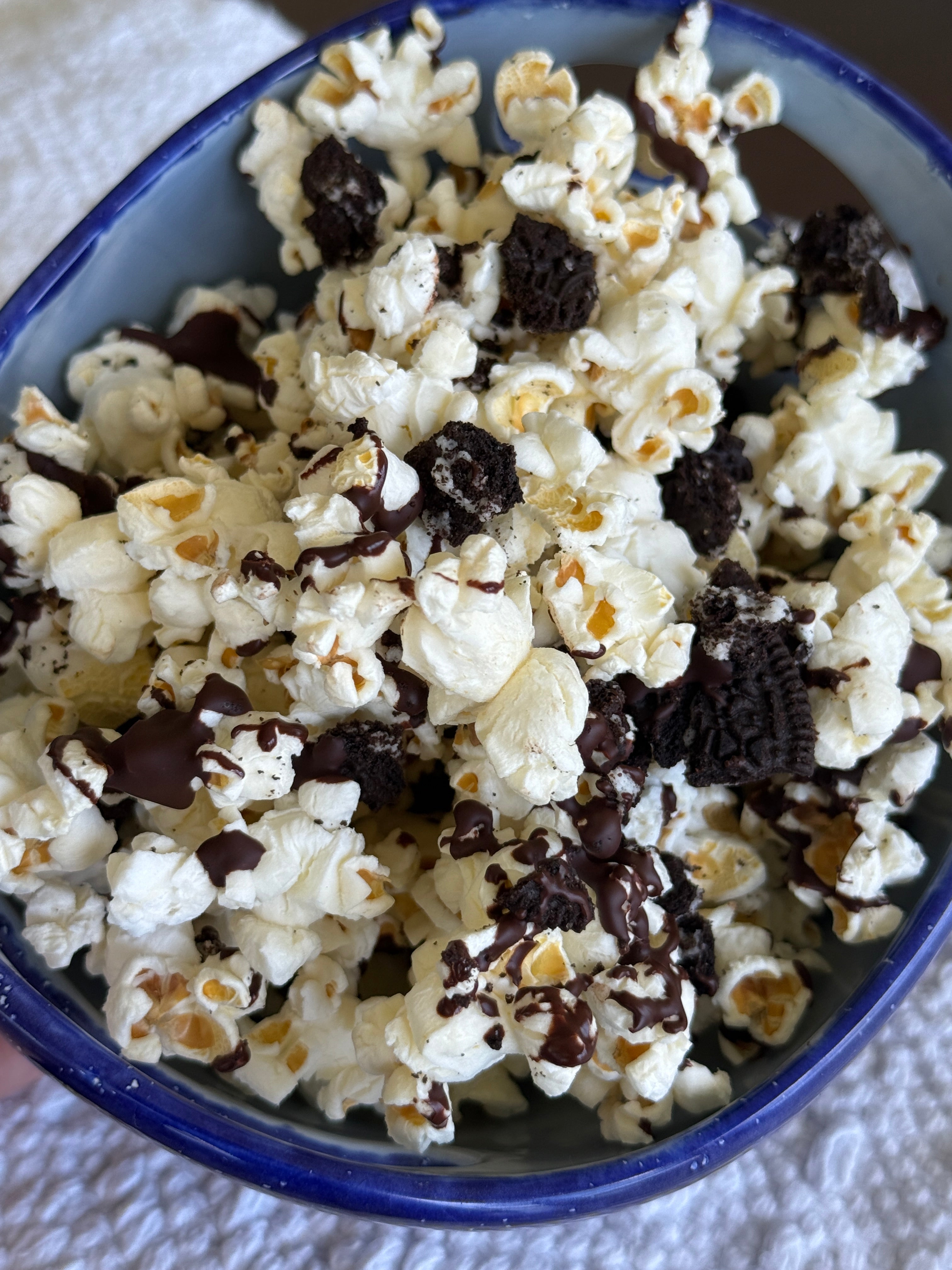 🍫 Chocolate Popcorn Bark – The Sweetest Way to Celebrate World Chocolate Day!