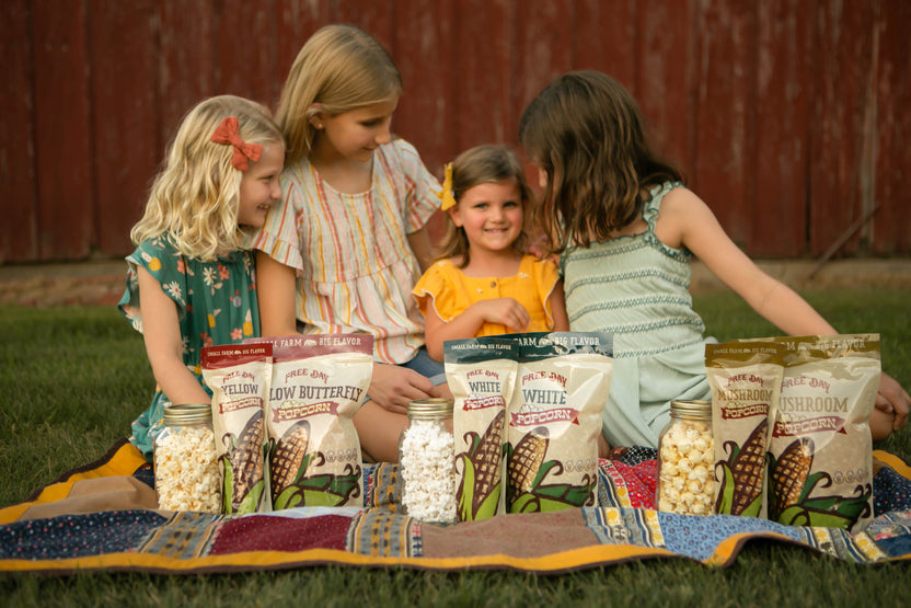 Free Day Popcorn family photo